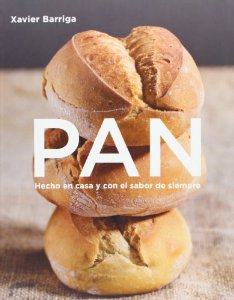 Portada del libro PAN: HECHO EN CASA Y CON EL SABOR DE SIEMPRE