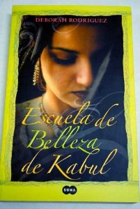 Portada de ESCUELA DE BELLEZA EN KABUL