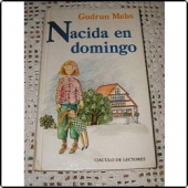 Portada del libro NACIDA EN DOMINGO