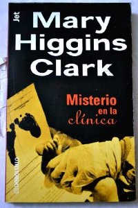 Portada de MISTERIO EN LA CLÍNICA