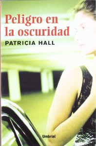 Portada del libro PELIGRO EN LA OSCURIDAD