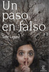 Portada de UN PASO EN FALSO