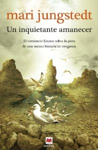 Portada del libro UN INQUIETANTE AMANECER