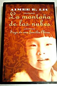 Portada del libro LA MONTAÑA DE LAS NUBES